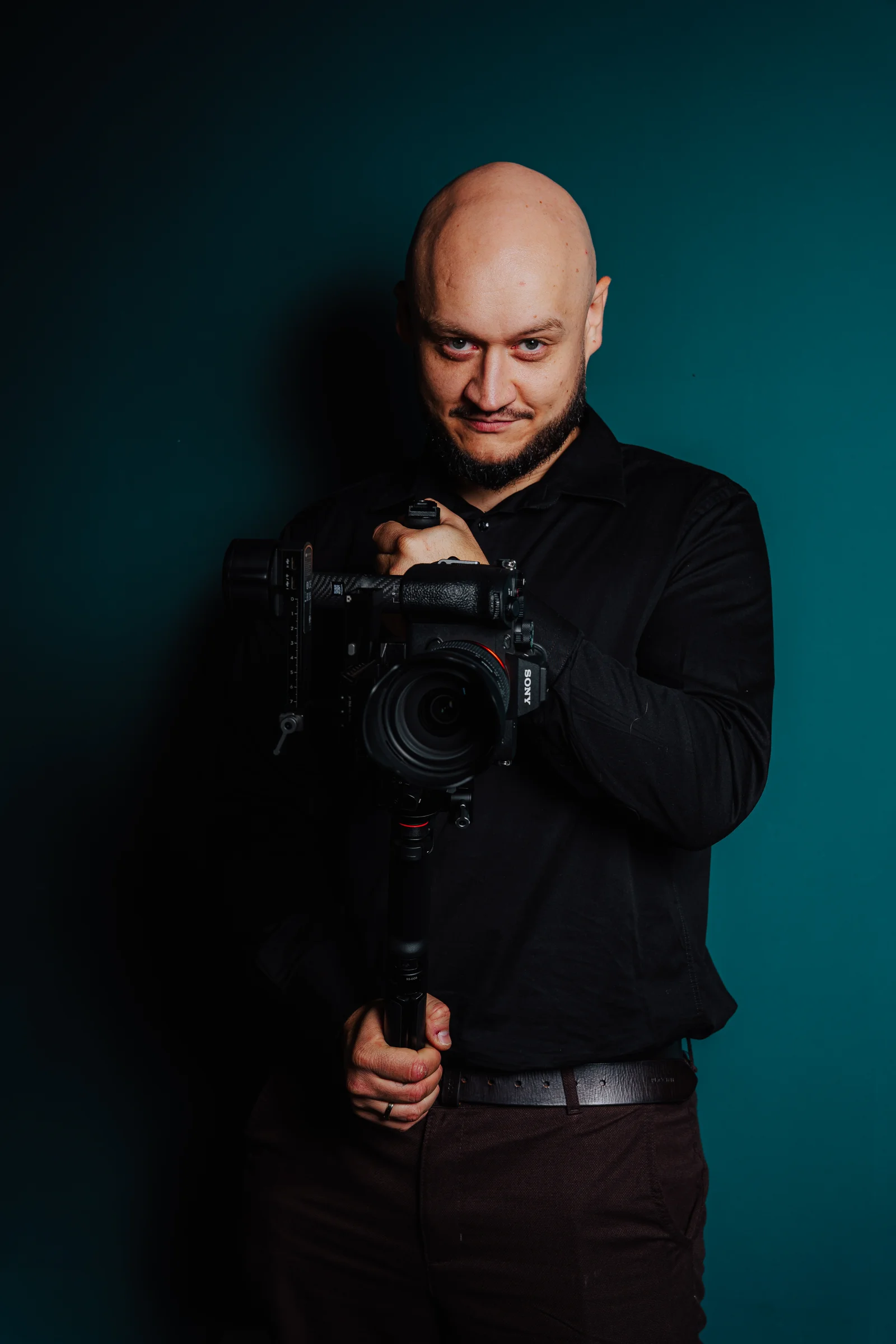Kacper przygotowuje kamerę